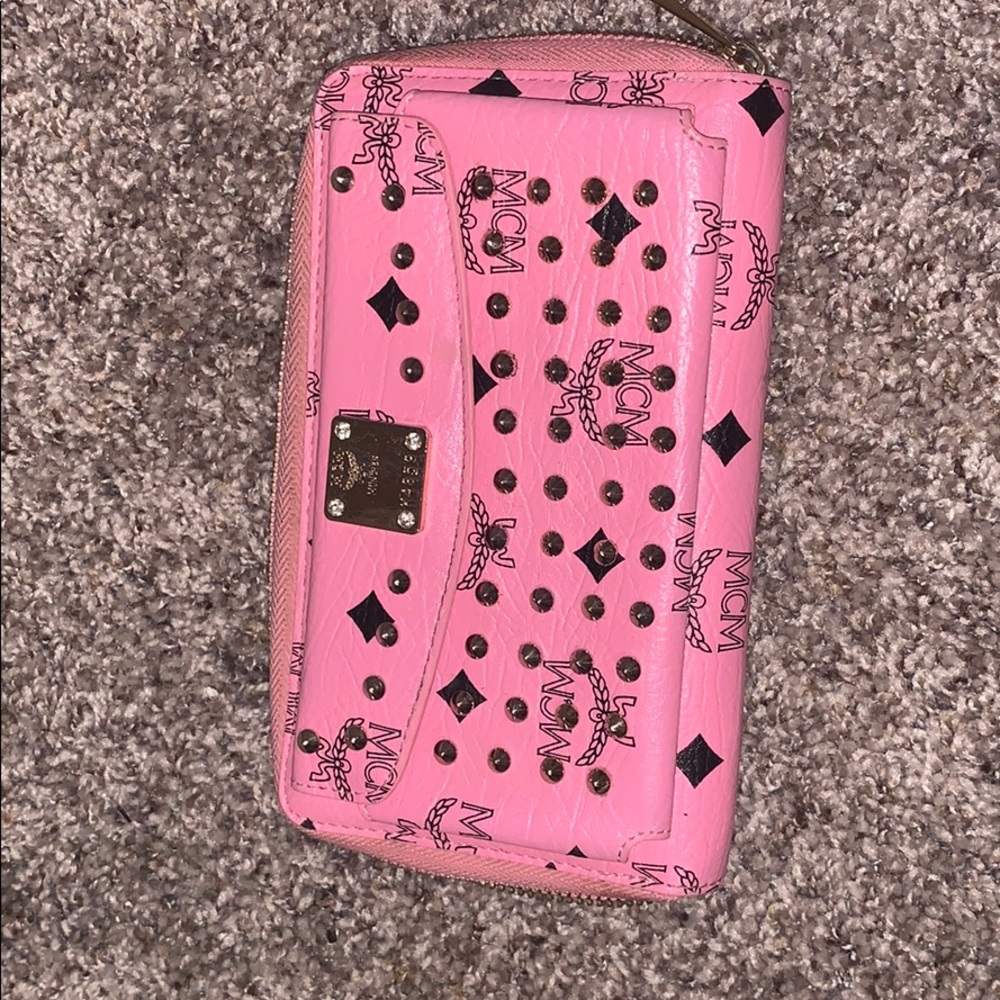 MCM wallet